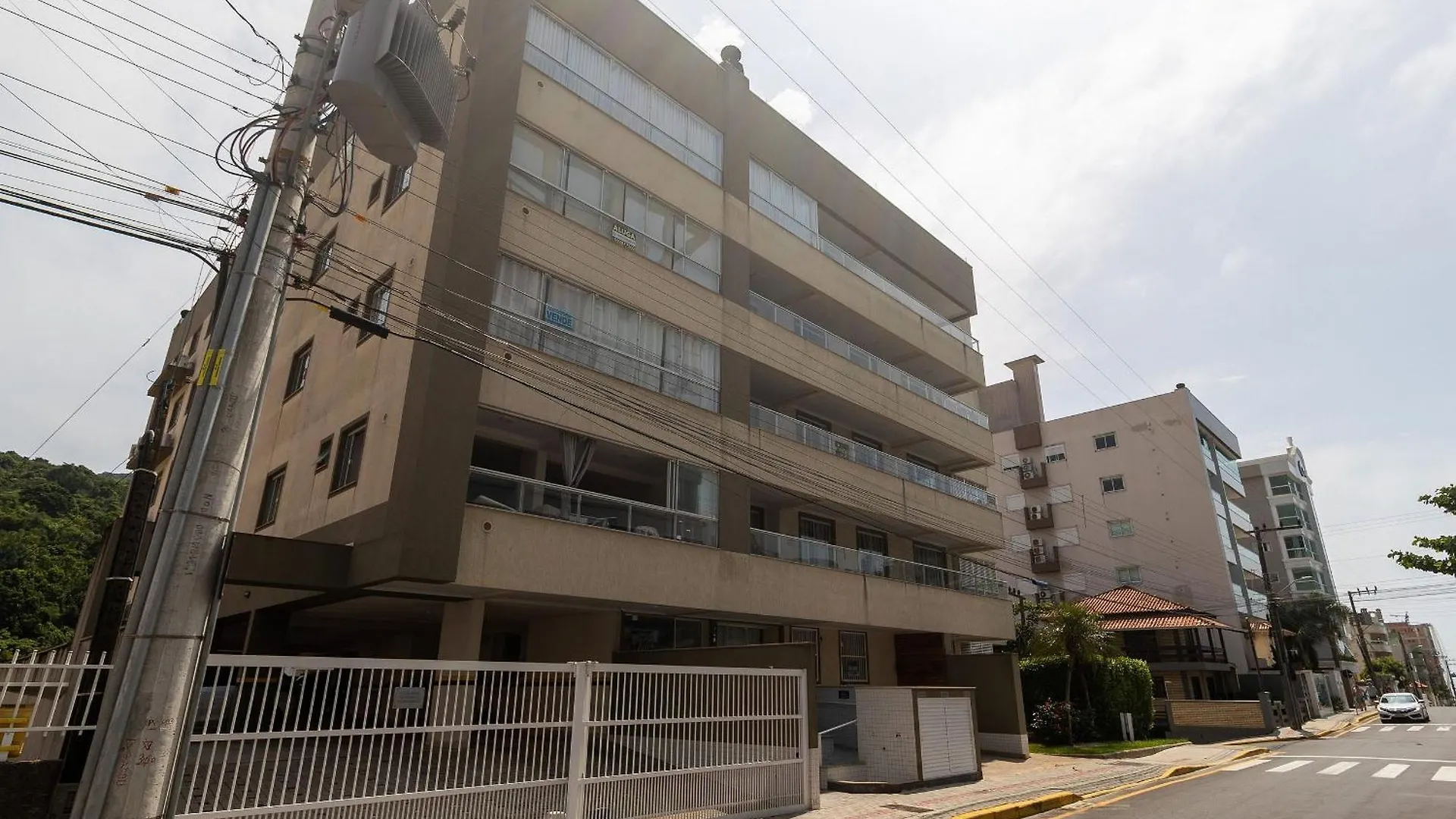 450 - Excelente 3 Quartos Em Bombas Bombinhas